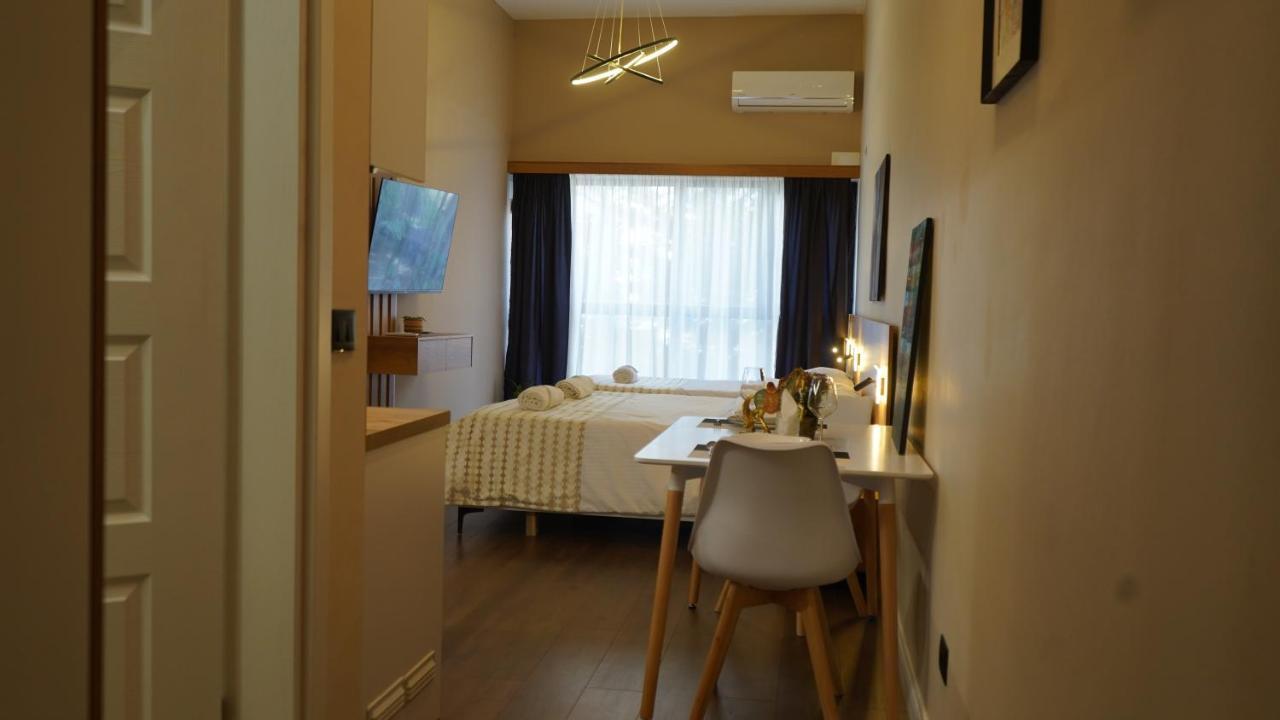 Daily Rent Studio Apartments 티라나 외부 사진